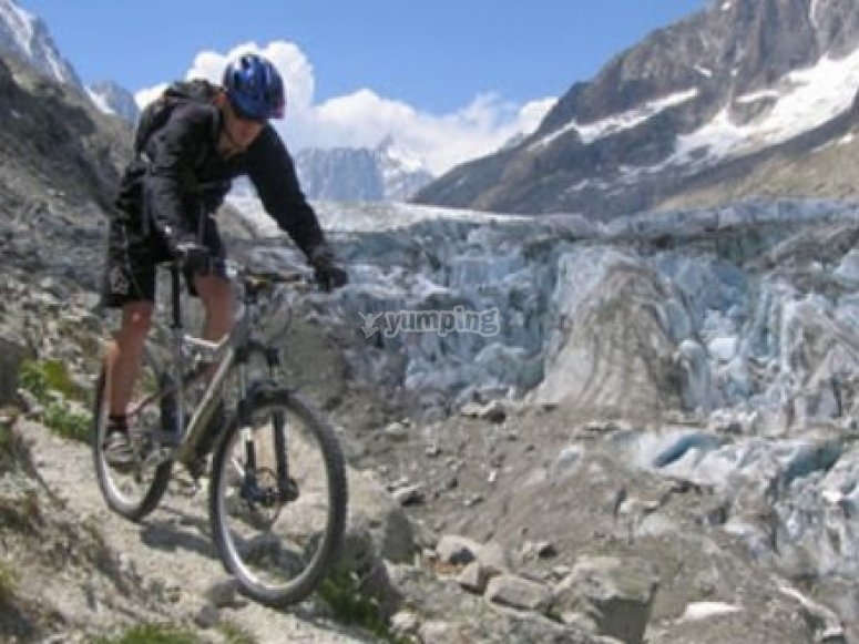 BTT en la montaña